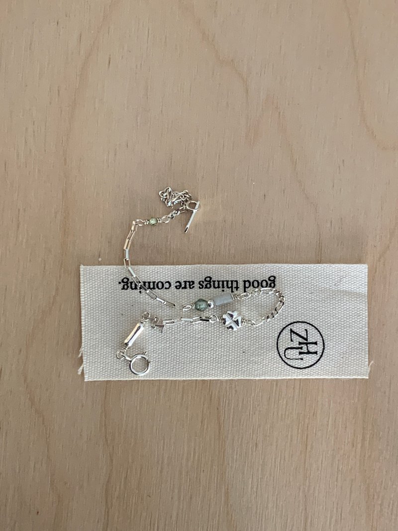 Zhu.handcrafted__Clover__純銀/光譜石/水草石 - 手鍊/手環 - 純銀 