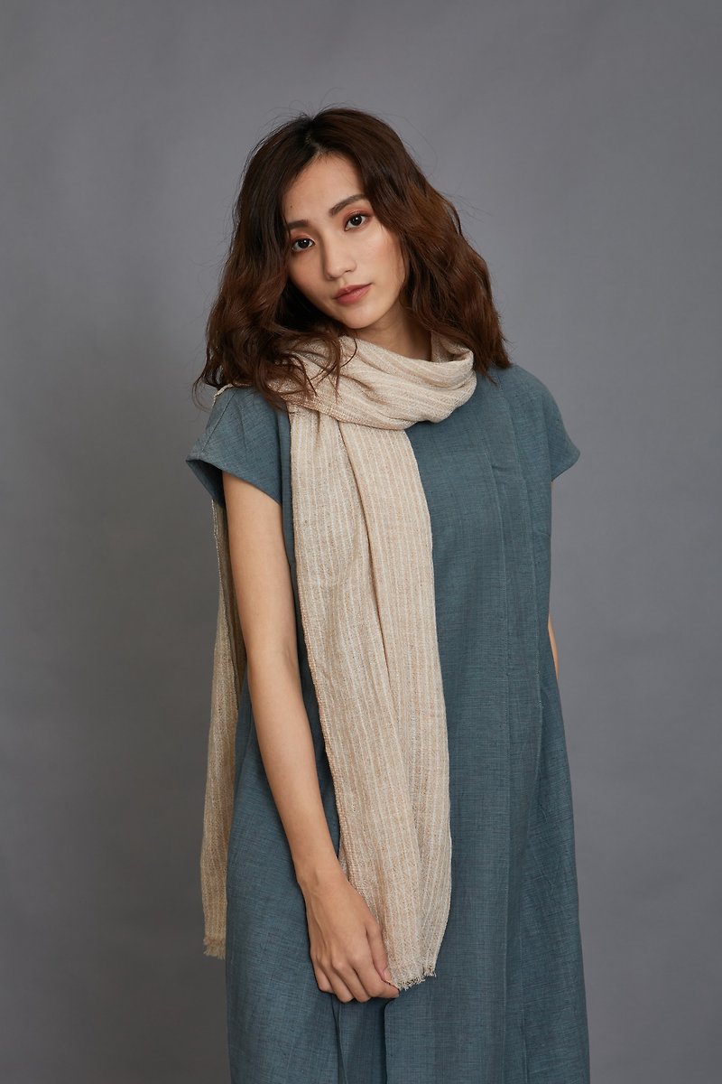暖雲羊毛圍巾-沙漠-公平貿易 - 圍巾/披肩 - 羊毛 卡其色
