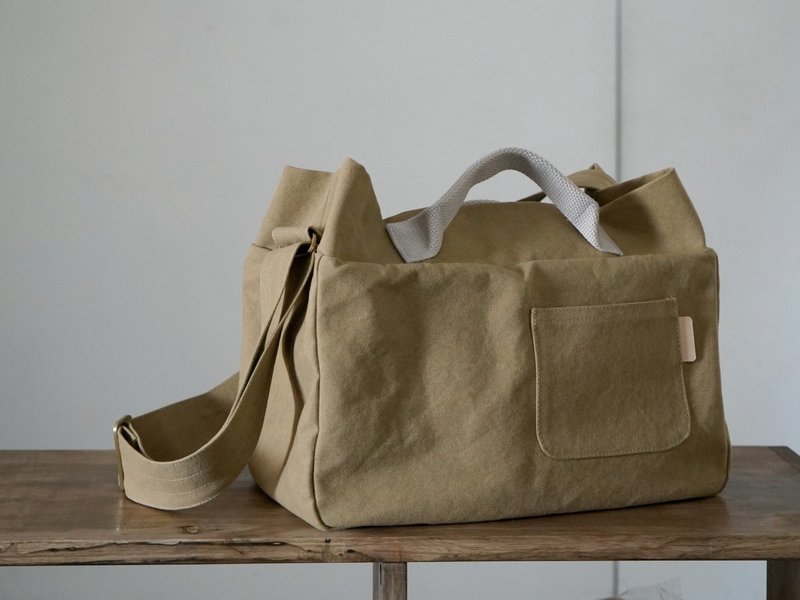 厚肩包 日本帆布 中性 男女適用 - 側背包/斜背包 - 棉．麻 