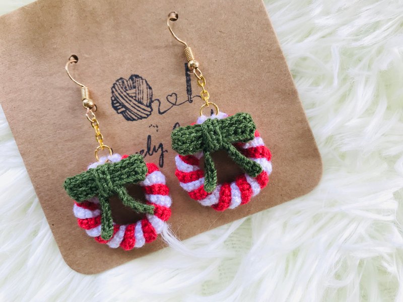 Christmas Gift, Christmas Wreath Crochet Earrings, Christmas Crochet Earrings - 耳環/耳夾/耳骨夾 - 繡線 多色