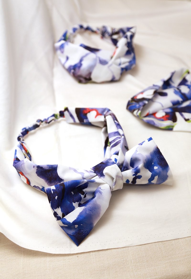 Araripe Manakin II-watercolor design printing fabric- Wider neckerchief headband - Hair Accessories - Cotton & Hemp Blue