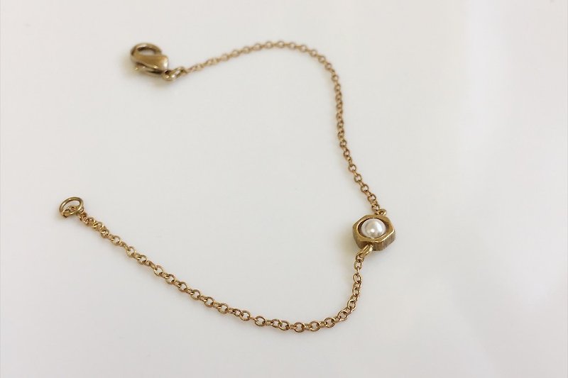 embrace simple wild pearl bracelet shape Brass - Bracelets - Other Metals Gold