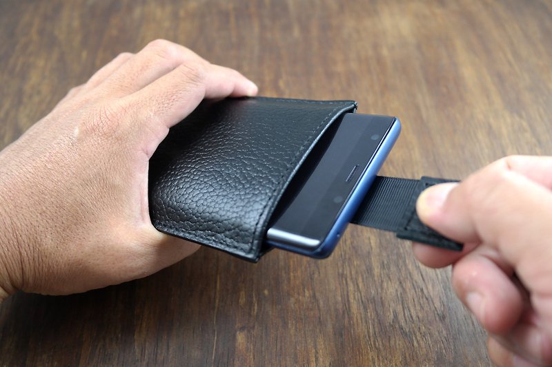 APEE leather handmade ~ mobile phone holster ~ pull with soft bag ~ lychee black ~ (Samsung Note8) - อื่นๆ - หนังแท้ สีดำ