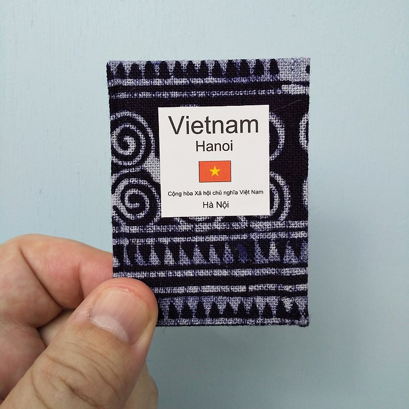 A small book born from travel Hanoi, Vietnam - หนังสือซีน - กระดาษ 