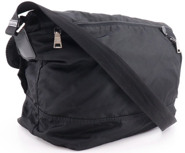日本直送】プラダ PRADA ショルダーバッグ ナイロン NERO 黒