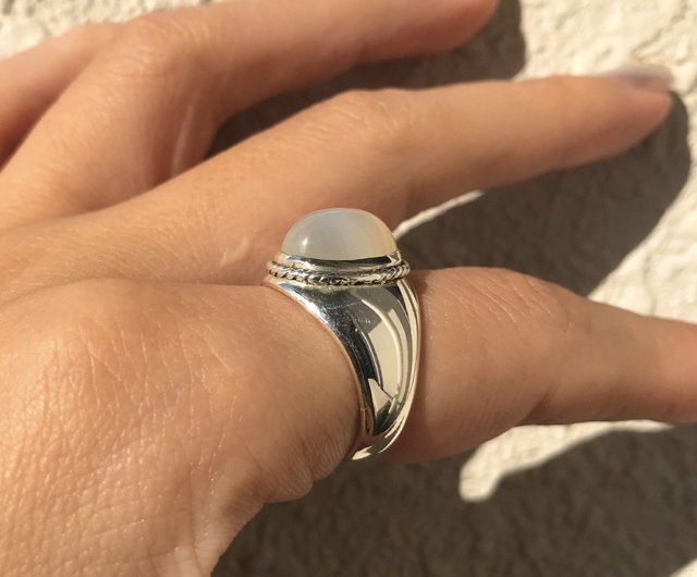 シルバーリング 白い石付き ポーチ付き 楽天市場】【FUNNY公式ストア】 ナバホ族 ホワイトバッファロー リング