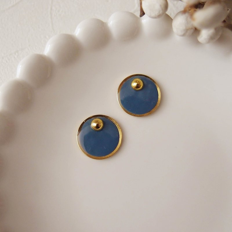 Yanxi.璎珞-Clip-on Earrings Stainless Steel Ear Pins Silicone Ear Pins - Earrings & Clip-ons - Other Materials Blue
