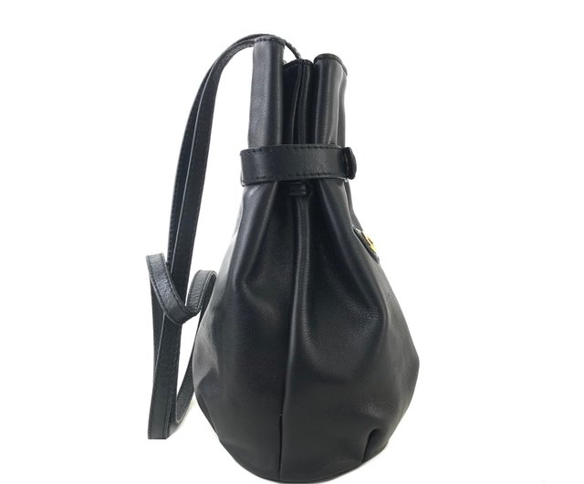 日本直送 名牌中古包 】CELINE セリーヌ トリオンフ レザー 巾着 ミニ