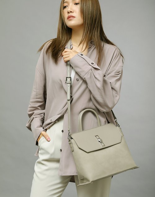 RBRK Designer handbag & Accessories 母親節禮物上班族簡約素皮革Sarita 側背包/ 多間格 灰泥