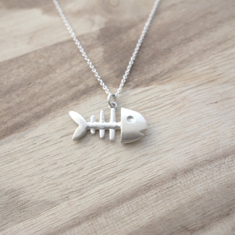 Silver - fish bones necklace - Silver chain Product - Necklaces - Other Metals Silver