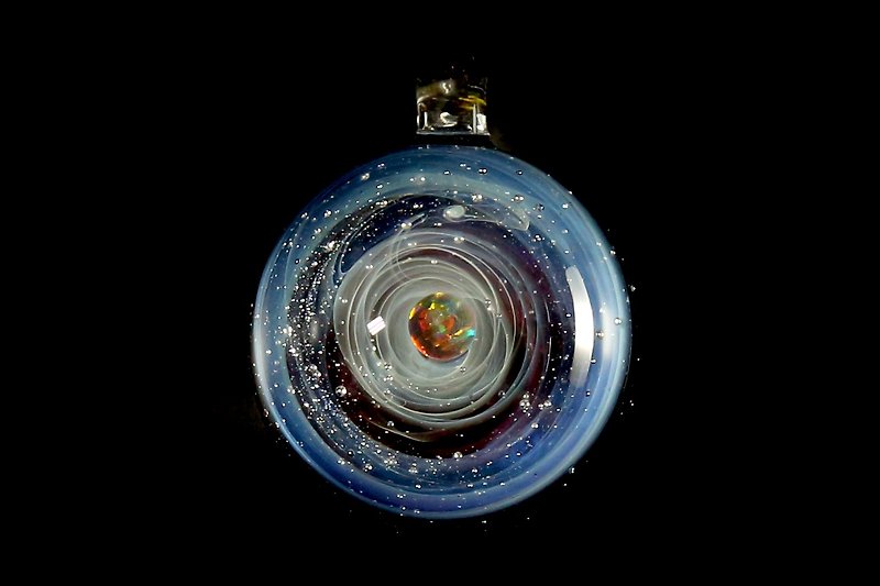 「螺旋宇宙」宇宙玻璃球 no.67 - 頸鏈 - 玻璃 藍色