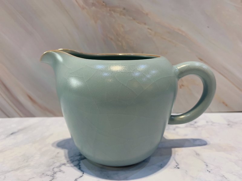 Taiwan Ru kiln master Lin Defeng - Ru kiln fragrance tea sea (spot + pre-order) - Teapots & Teacups - Pottery Blue