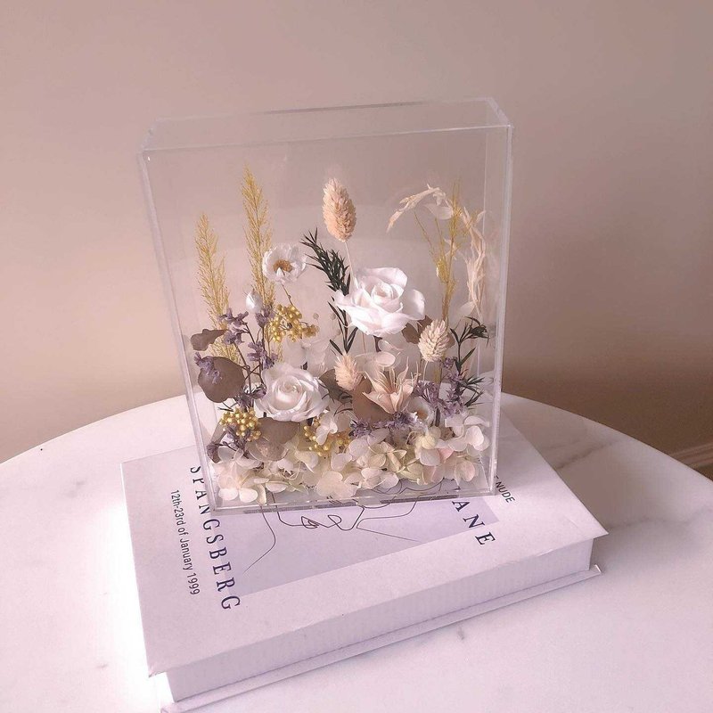 逗留-永生花 不凋花  可放入相片相框 客製 情人節禮 交換禮物 - 乾燥花/永生花 - 植物．花 透明