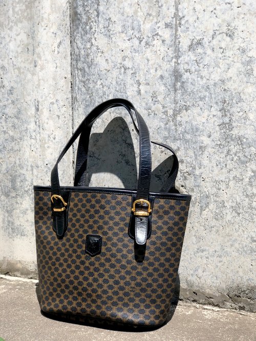 日本直送 名牌中古包 】CELINE セリーヌ マカダム ブラゾン型