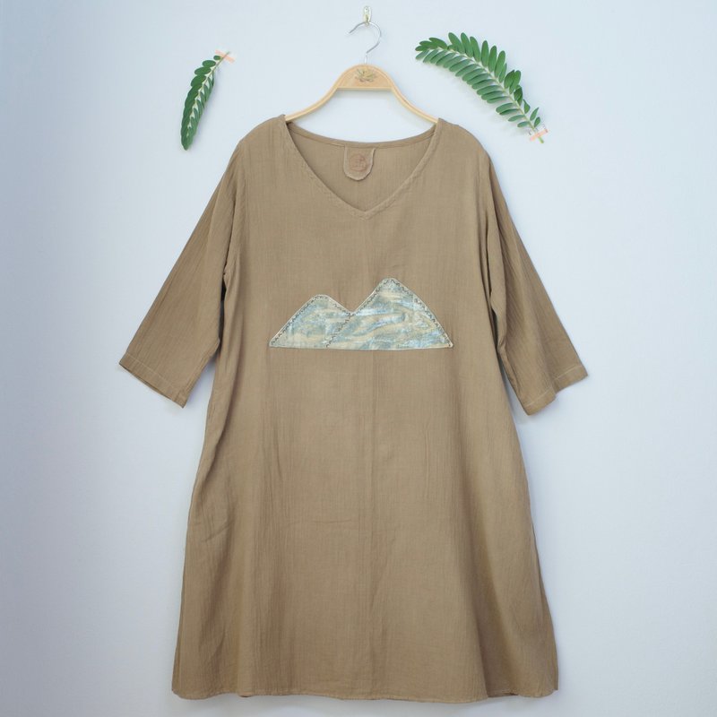 mountain dress / natural dyed / 100% soft cotton - 洋裝/連身裙 - 棉．麻 咖啡色