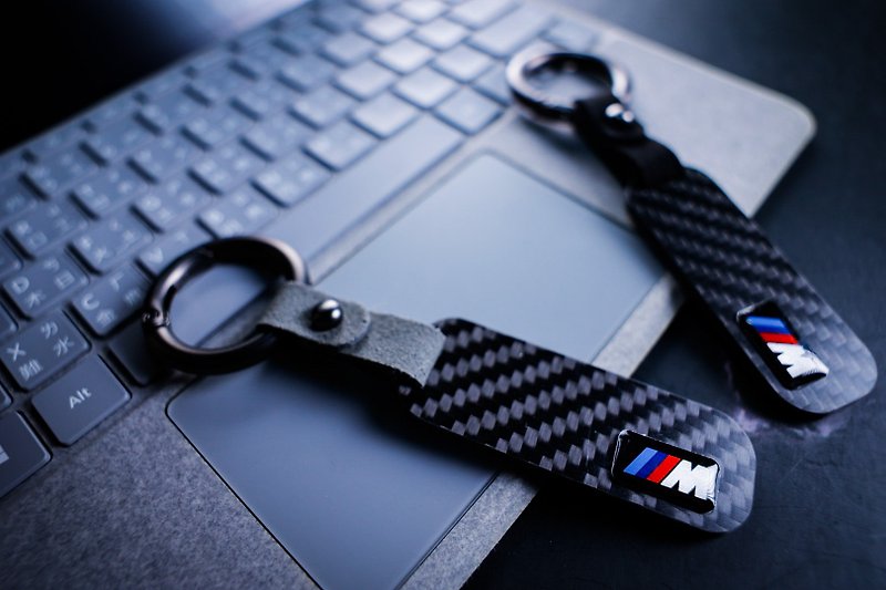 正碳纖維BMW M金屬貼鑰匙圈.3K斜橫紋路 - 科技小物 - 碳纖維 