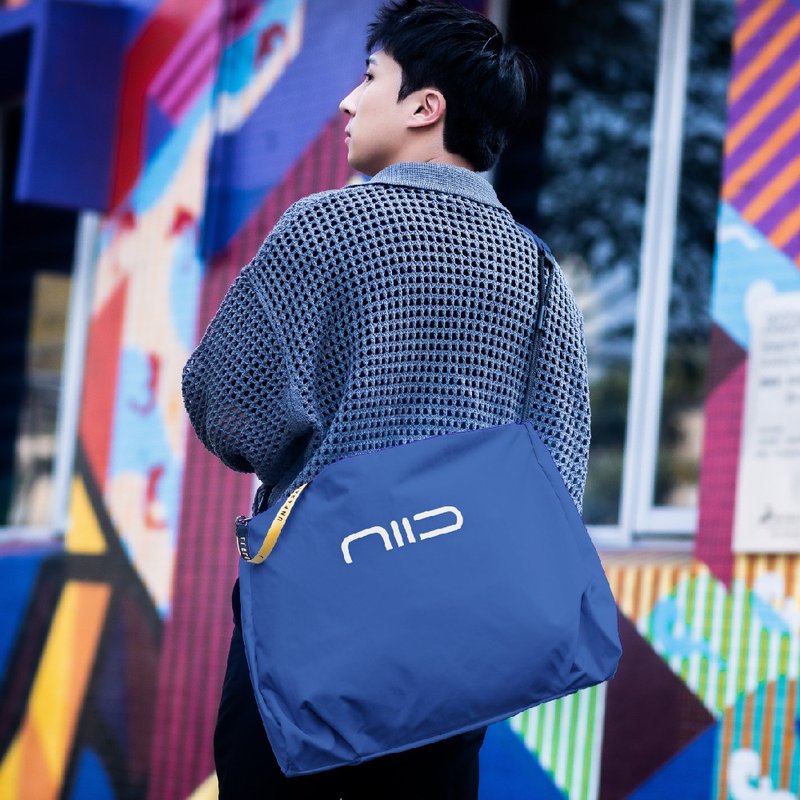 Statement S7 reversible bag-Navy Blue X White Limited Edition - Messenger Bags & Sling Bags - Polyester Blue