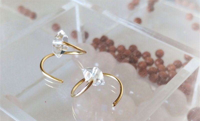 United States Hikimon rhinestone rotating earrings buckle a two-legged Herkimer diamond earring - Earrings & Clip-ons - Gemstone Silver