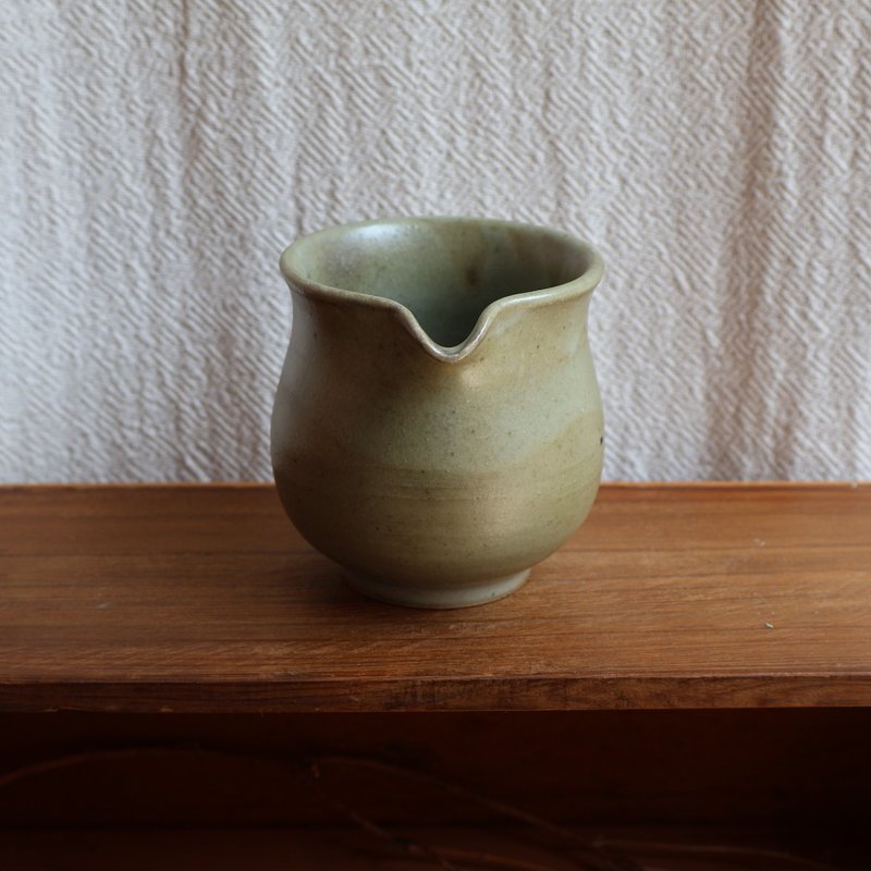 碧玉 柴燒陶茶海 公道杯 - 茶壺/茶杯/茶具 - 陶 綠色