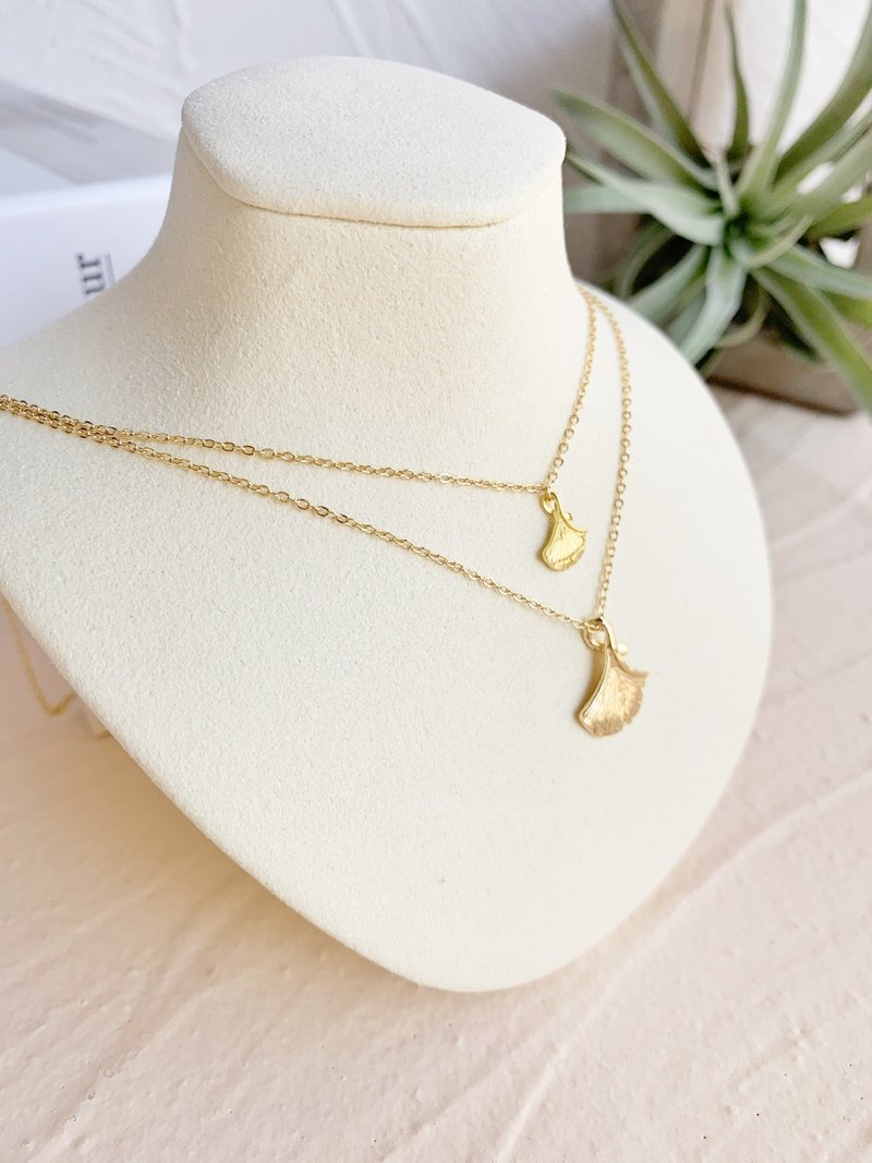 18K Gold Gold Filled Ginkgo Necklace #Autumn Gentle Texture - Necklaces - Other Materials Gold