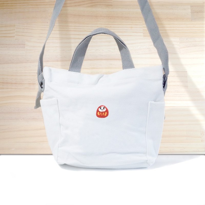 【Q-cute】袋子系列-達摩小子/加字/客製化 - 側背包/斜孭袋 - 棉．麻 多色