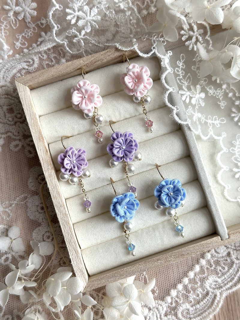 Single flower detail flower earrings - Earrings & Clip-ons - Cotton & Hemp Multicolor