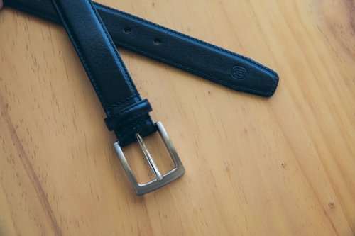 ORINGO 林果良品 【聖誕節禮物】【送禮推薦】商務首選 方形針扣紳士皮帶 經典黑