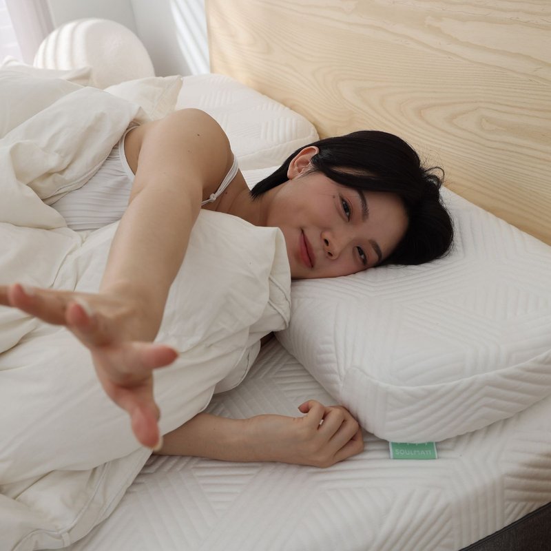 SOULMATT 催眠枕芯－側睡枕 / 寬幅服貼支撐 / 可機洗舒眠枕 - 枕頭/抱枕 - 其他材質 