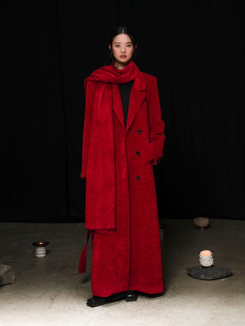 新中式復古 / 墊肩絨面大衣外套 / 長款風衣 - 女大衣/外套 - 其他材質 紅色