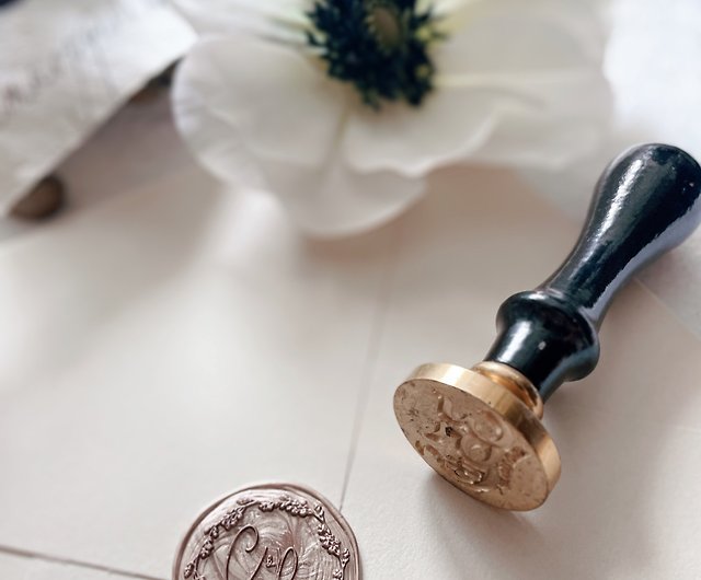 PERSONALIZED WAX SEAL STAMP CUSTOM DESIGN WITH SEALING WAX 50s - Shop  beoneletter Stamps & Stamp Pads - Pinkoi