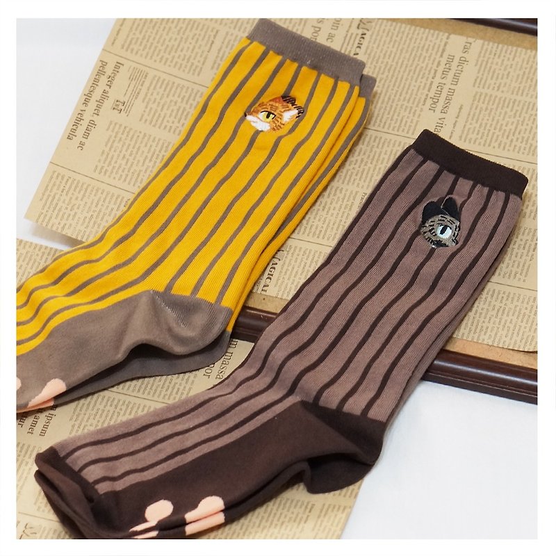 Fox coffee / embroidery socks /FOXXXCOFFEE - ถุงเท้า - ผ้าฝ้าย/ผ้าลินิน สีส้ม
