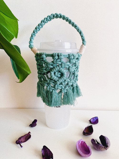 Macrame Woven Tote Hand Shaker Cup Bag Beverage Tote Cup Holder - Shop  eileen-macrame Beverage Holders & Bags - Pinkoi