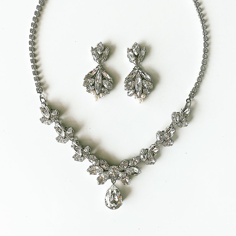 Swarovski Botanical Necklace and Plume Earrings - สร้อยคอ - แก้ว สีใส