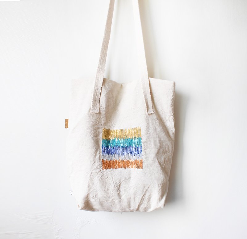Jihe jiho hand-made electric embroidery bag (large) - Messenger Bags & Sling Bags - Cotton & Hemp White