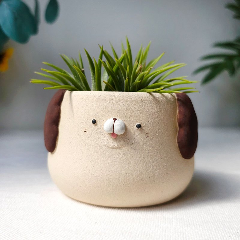 White clay puppy plant pot. Handmade succulent planter. - 花瓶/花器 - 陶 
