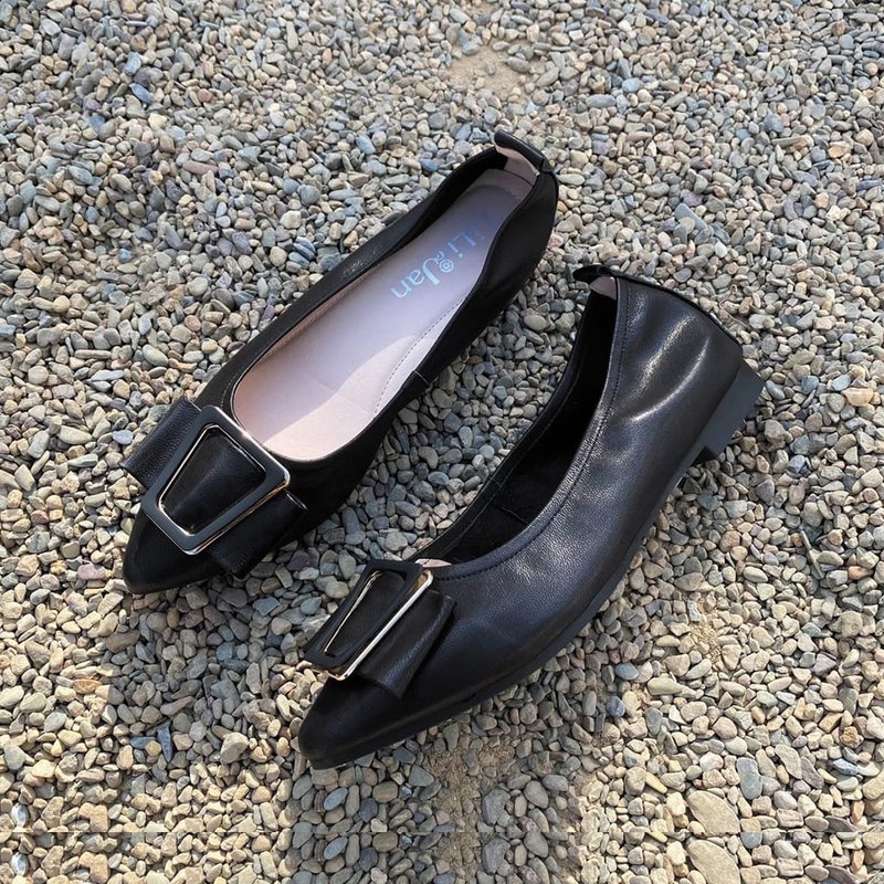 Size Zero [Fashionable Steps] Soft Sheepskin Buckled Pointed Toe Flats_Fashionable Black - รองเท้าบัลเลต์ - หนังแท้ สีดำ