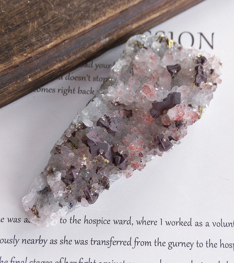 Quartz with Chalcopyrite 江西 水晶 黃銅礦共生 天然礦石 原礦 - 擺飾/家飾品 - 其他材質 