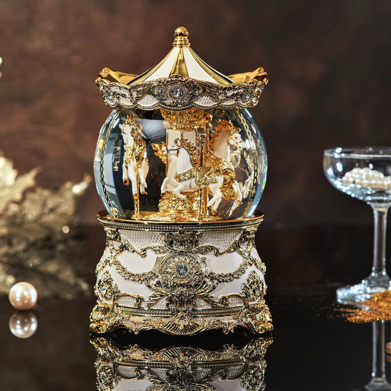 Gorgeous Gold Carousel (Light) Crystal Ball Music Box Valentine's Day Birthday Gift Home Decoration - ของวางตกแต่ง - แก้ว 