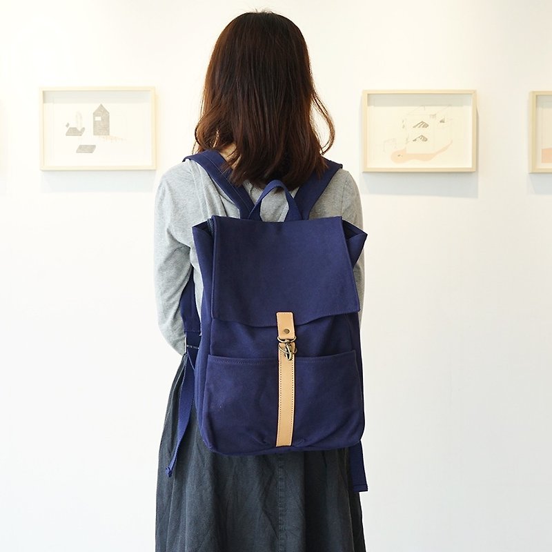 MOGU / Canvas Backpack / Dark Purple / M: I - กระเป๋าเป้สะพายหลัง - ผ้าฝ้าย/ผ้าลินิน สีม่วง