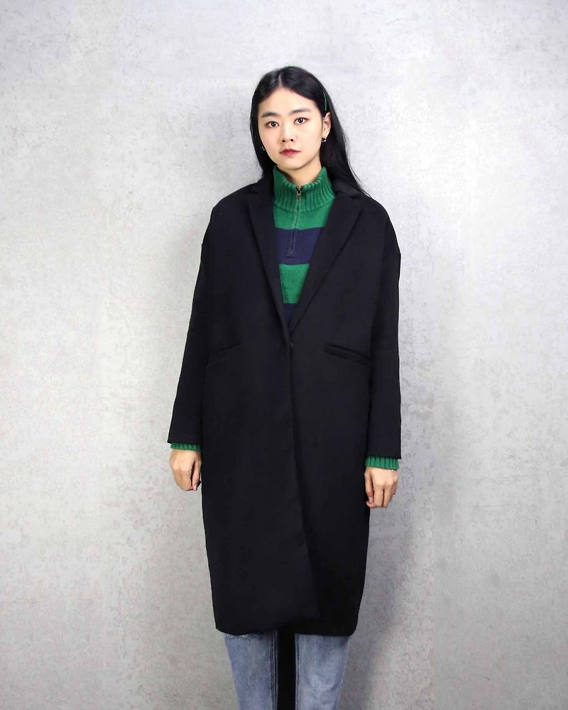 Tsubasa.Y 古着屋005 Ancient wool suit collar coat, wool simple long coat - Women's Casual & Functional Jackets - Wool Black