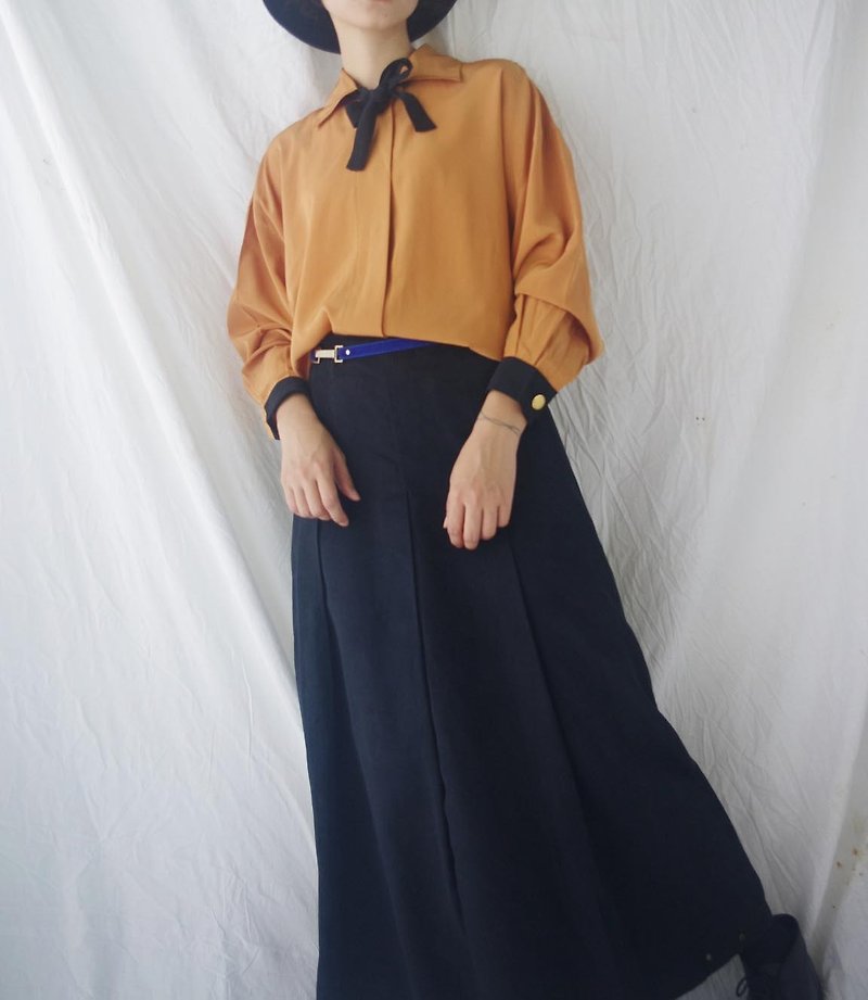 Treasure Hunting Vintage - Fenju Strappy Simple Shirt (Pre-ordered) - Women's Shirts - Polyester Orange