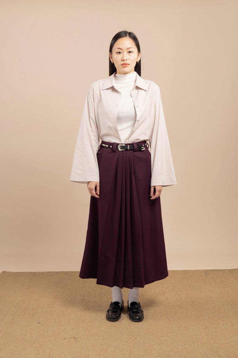 中長半截A字裙 Mid-length A-line skirt - 裙子/長裙 - 其他材質 紫色