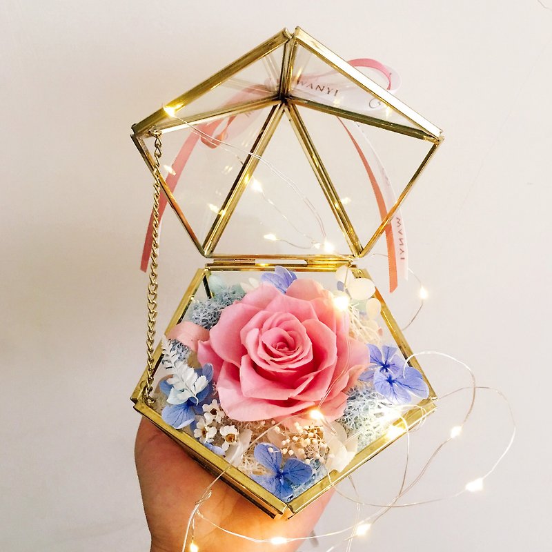 鑽石玻璃寶盒 戒台 求婚 情人節 紀念日 結婚禮物 伴娘禮物 送禮 - 乾花/永生花 - 植物．花 粉紅色