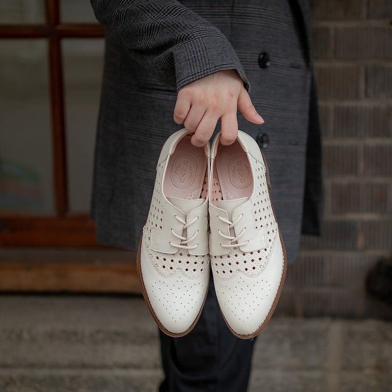 New Breathable Oxford Shoes for Spring and Summer_Off White - รองเท้าอ็อกฟอร์ดผู้หญิง - หนังแท้ ขาว