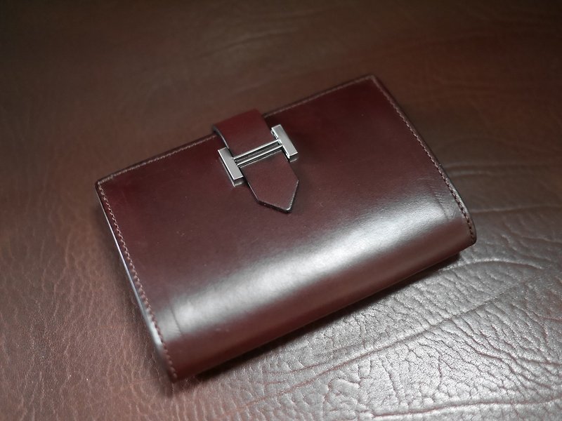 Tsubame-bespoke custom Burgundy red vegetable tanned cowhide business card holder - Card Holders & Cases - Genuine Leather Red