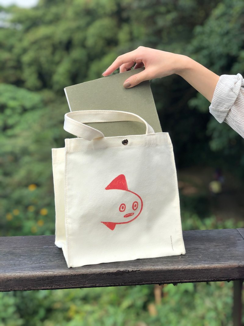 咱的山水－ㄎㄅ魚魚小外出袋 - 手提包/手提袋 - 棉．麻 