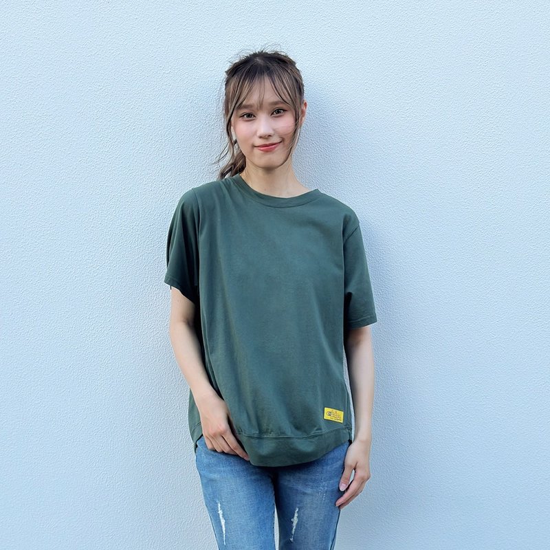 Hana Mokuba 圓領素面圓弧剪裁T恤 - 女 T 恤 - 其他材質 