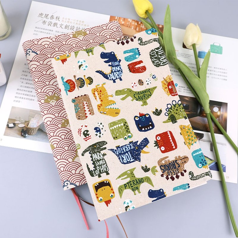 Chuyu 23.8CM high Taiwan flower cloth multi-functional adjustable book jacket/book cover/book cover - ปกหนังสือ - ผ้าฝ้าย/ผ้าลินิน สีน้ำเงิน