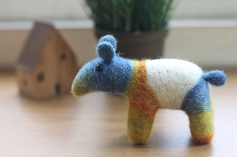 Natural plant dyed Malay tapir turmeric + blue dye is currently in stock and can be directly subscripted - Stuffed Dolls & Figurines - Wool Blue