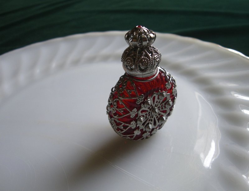 [OLD-TIME] Early Czech exquisite hand-made portable perfume bottle #17 - Items for Display - Other Materials 